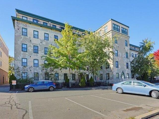 Condo for sale in Attleboro Falls, North Attleborough
