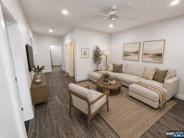 Condo for sale in Hudson, New Jersey