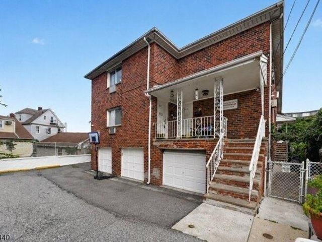 Condo for sale in Hudson, New Jersey