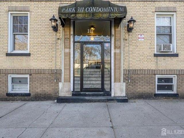 Condo for sale in Hudson, New Jersey