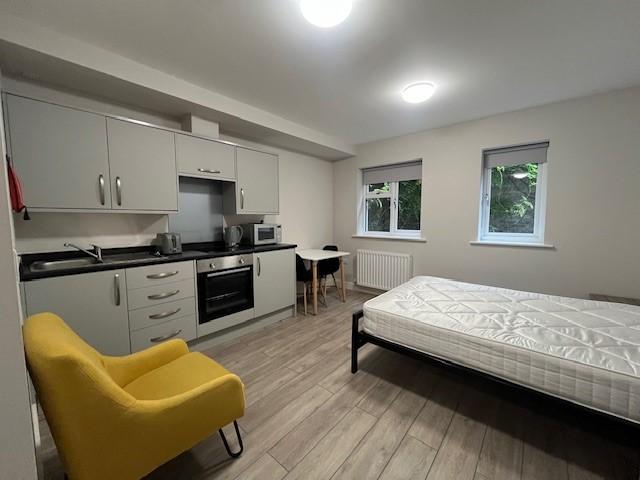 Apartment for rent in Greenbank, Mount Wise