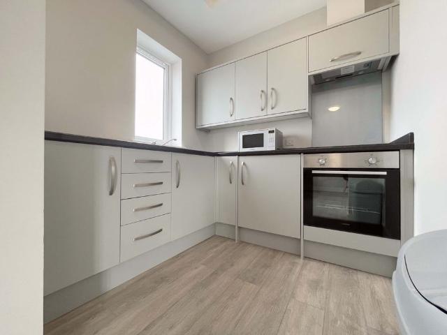 Studio for rent in Greenbank, Mount Wise
