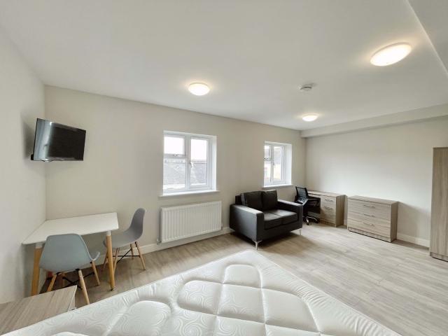 Apartment for rent in Greenbank, Mount Wise