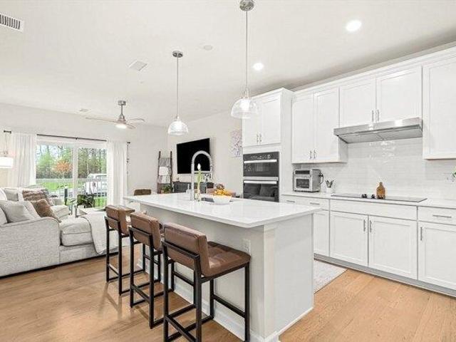Condo for sale in North Reading, Massachusetts