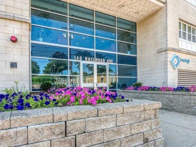Condo for sale in Norwood, Norfolk County