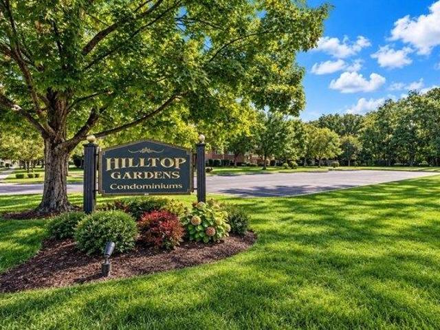 Condo for sale in Norwood, Norfolk County