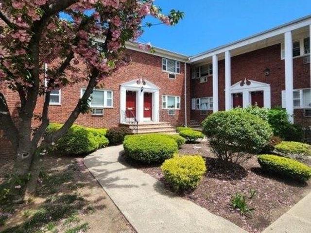 Condo for sale in Nutley, Essex County