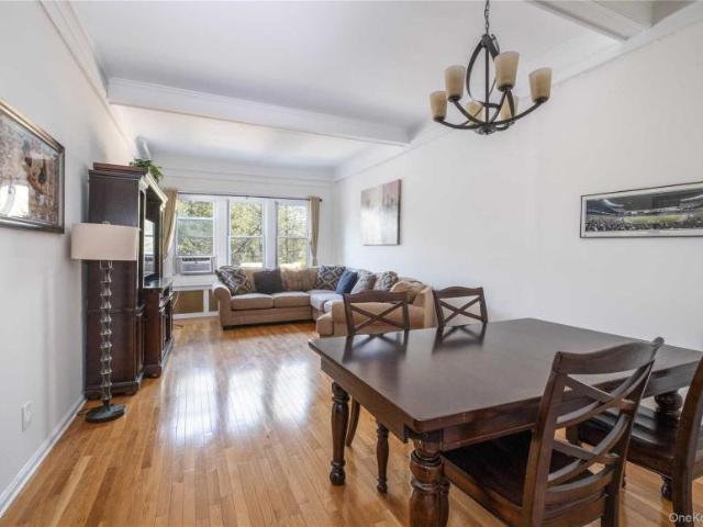 House for sale in Pelham, New York