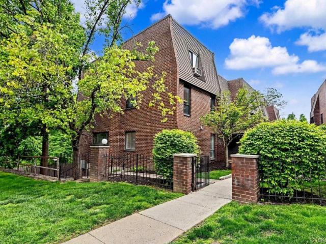House for sale in White Plains, New York