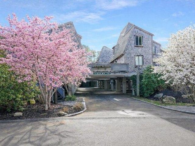 Condo for sale in Oak Bluffs, Massachusetts