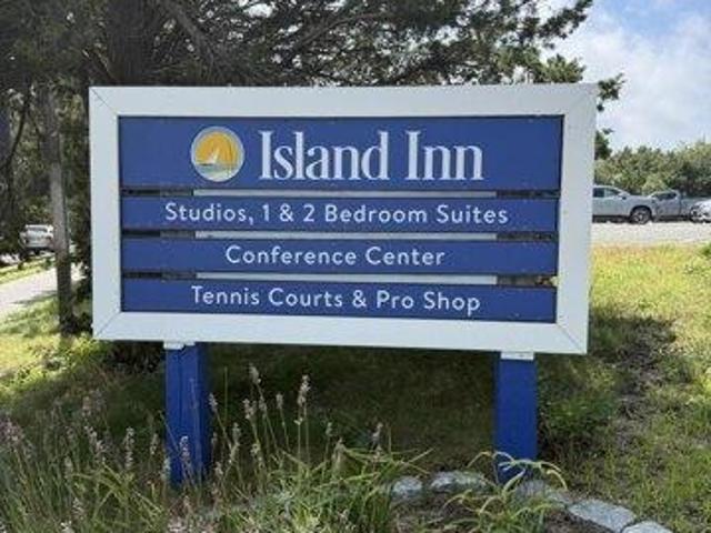 Condo for sale in Hartsville, Oak Bluffs