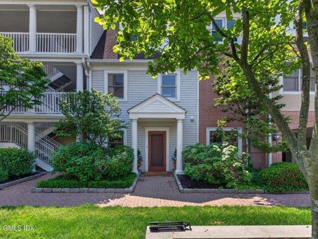 Condo for sale in Greenwich, Connecticut