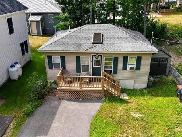 House for sale in Maine