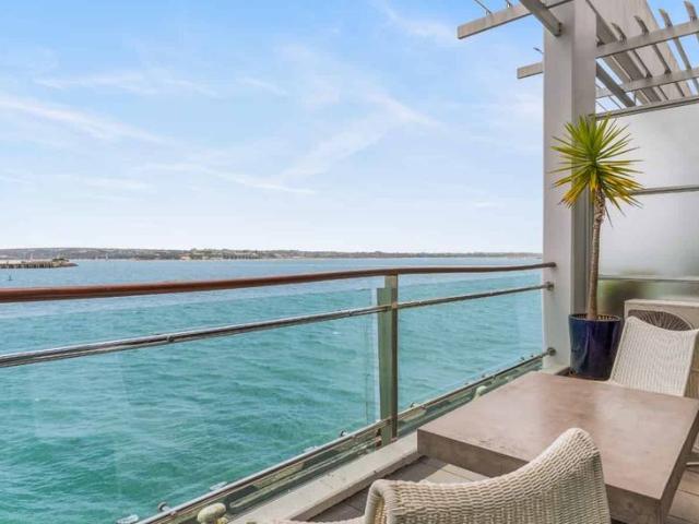 Apartment for rent in Princes Wharf, Auckland
