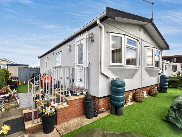 Park Home for sale in Ingoldmells, East Lindsey