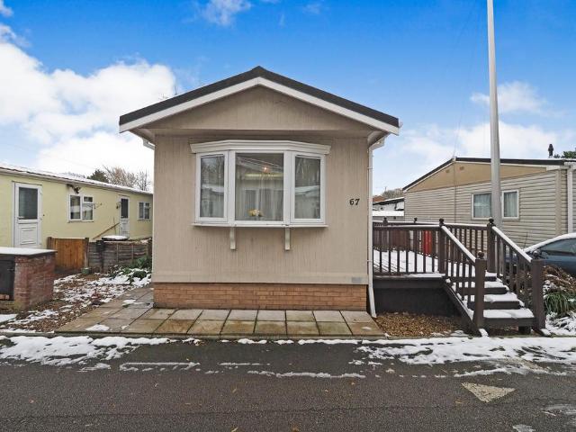 Park Home for sale in Elmfield, Leicestershire