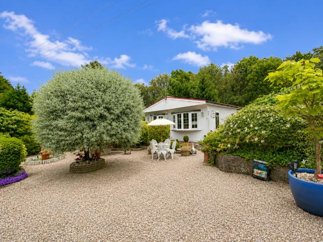 Park Home for sale in Wood End, Alderminster