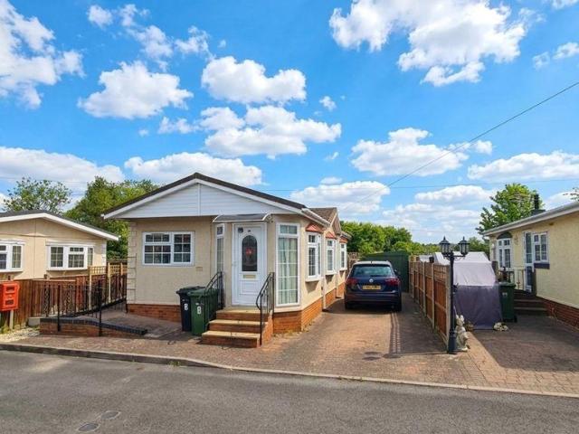 Park Home for sale in Lower Bullingham