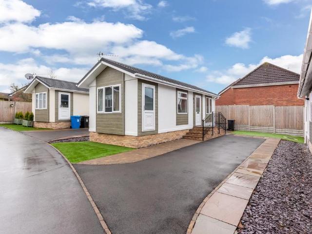 Park Home for sale in Hilton, Great Chatwell