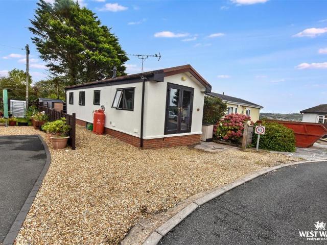 Park Home for sale in Pembroke Dock, Wales