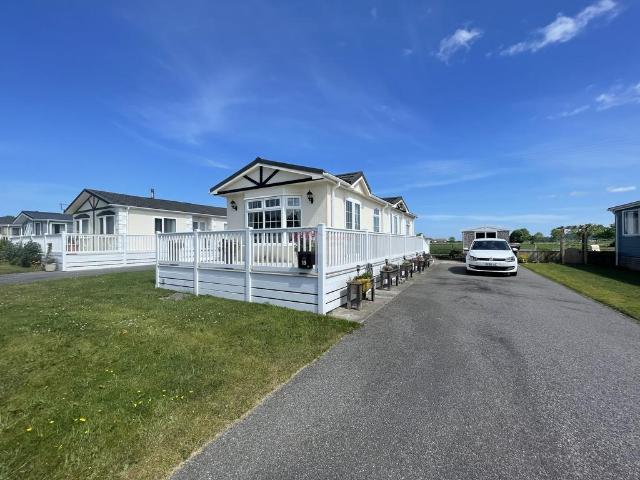 Park Home for sale in Forres, Scotland