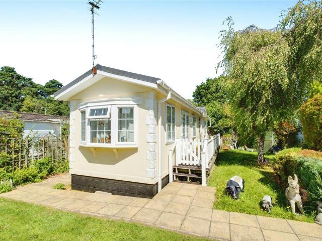 Park Home for sale in Ashurst Bridge, Hampshire