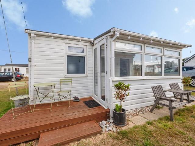 Park Home for sale in Bacton, Comers