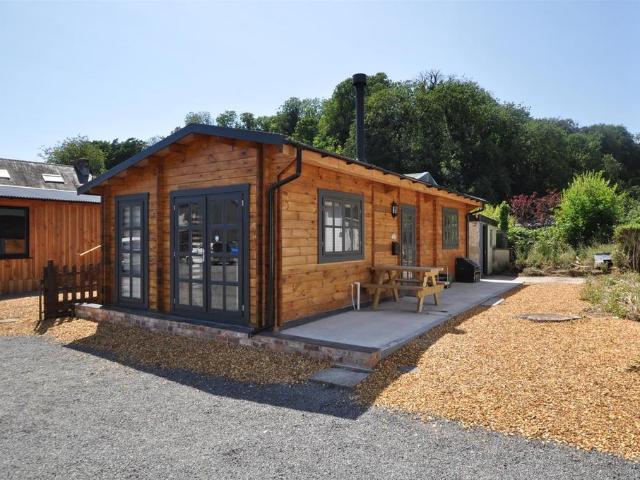 Park Home for sale in Laugharne, Wales