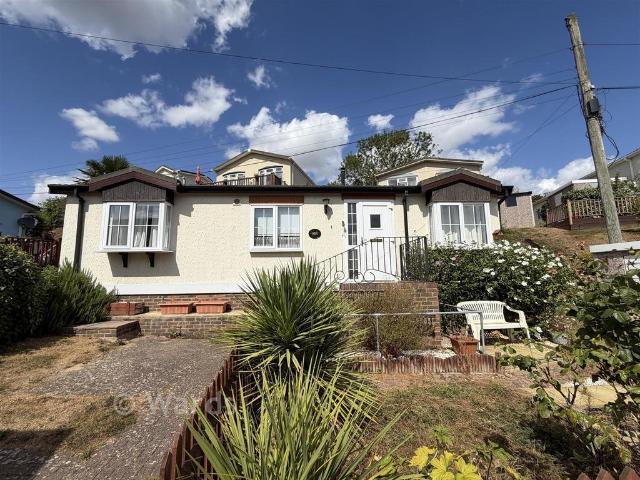 Park Home for sale in Barming, Midway