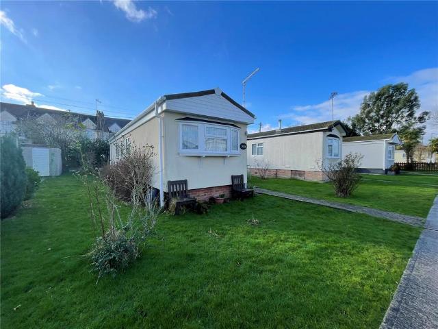 Park Home for sale in Barling, Essex