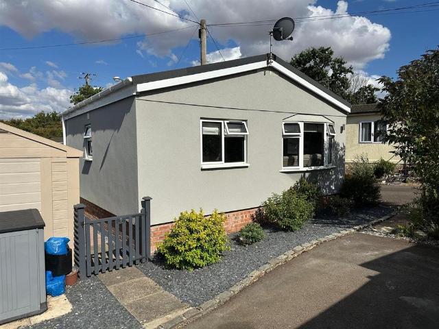 Park Home for sale in Bedingfield, Suffolk