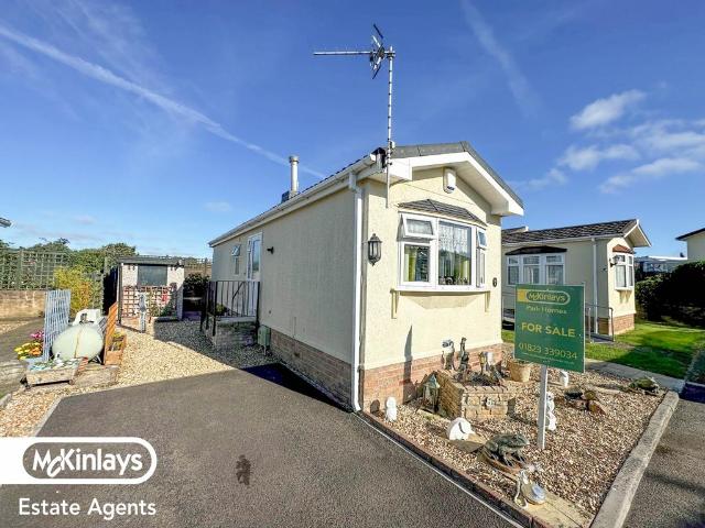 Park Home for sale in Ilminster, Somerset