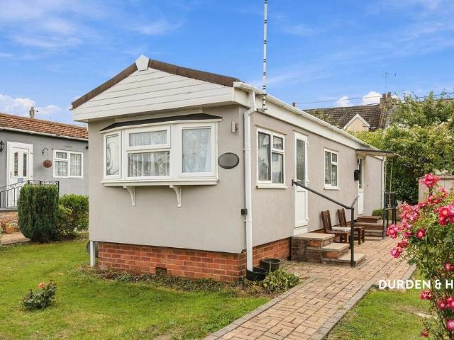 Park Home for sale in Tower Park, Rochford