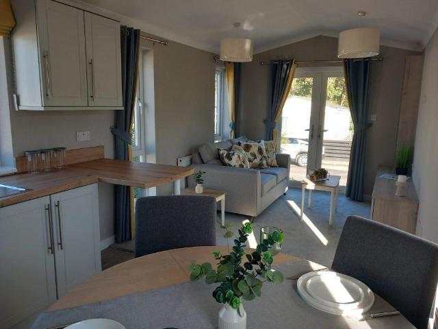 Park Home for sale in Gluvian, St Columb Major
