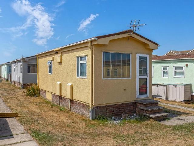 Park Home for sale in Fishersgate, West Sussex