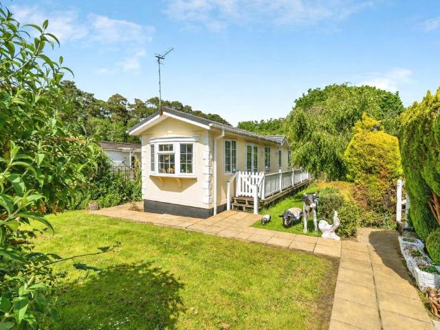Park Home for sale in Ashurst Bridge, Hampshire