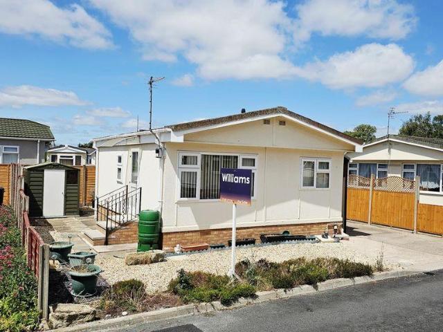 Park Home for sale in Westfields, Lower Bullingham