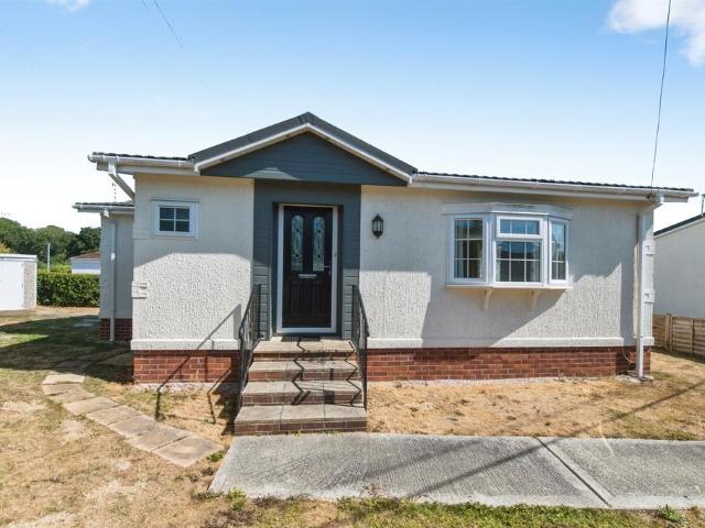 Park Home for sale in Budlake, Devon