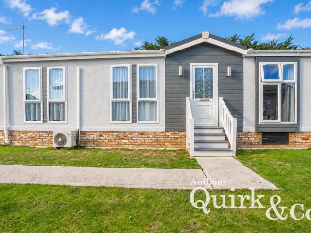 Park Home for sale in Canvey Island, Castle Point