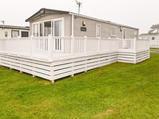 Park Home for sale in Old Milton, Ashurst Bridge