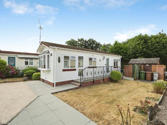 Park Home for sale in Meriden, West Midlands