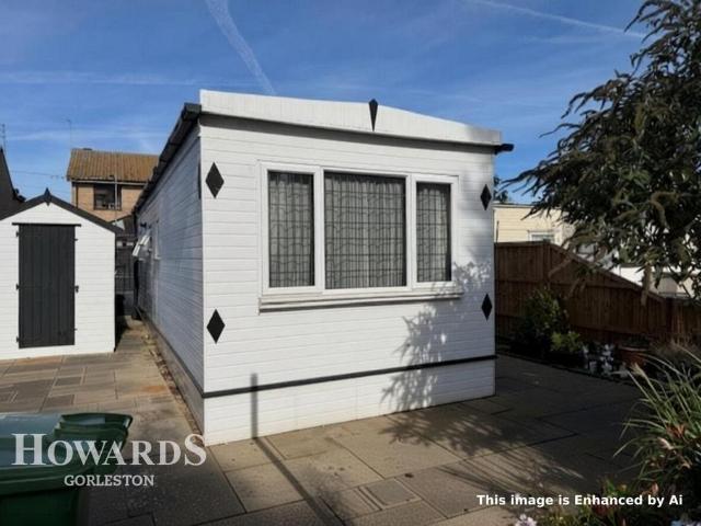 Park Home for sale in Bradwell, Great Yarmouth