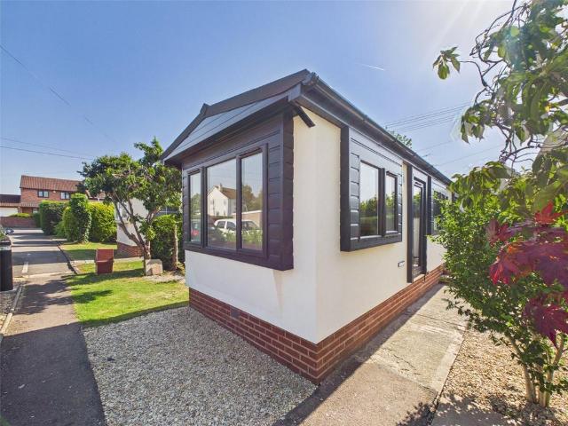 Park Home for sale in The Reddings, Golden Valley