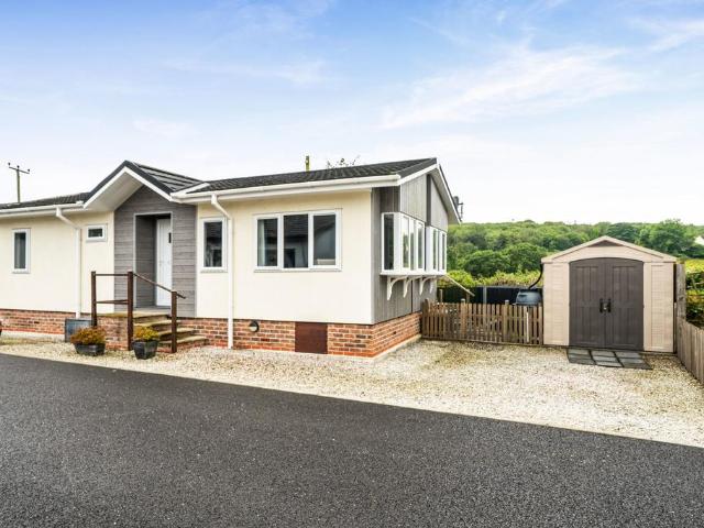 Park Home for sale in Luxulyan, Cornwall