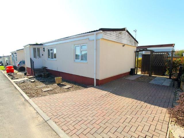 Park Home for sale in Bradley Stoke