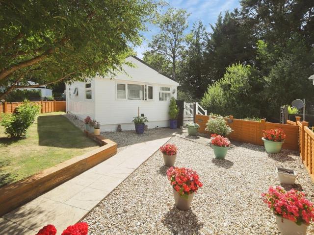 Park Home for sale in Staplehay, Trull