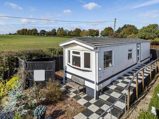 House for sale in Barholm, Lincolnshire
