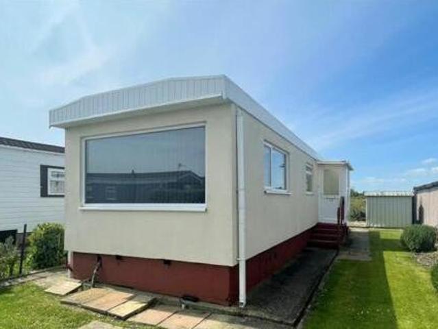 House for sale in Fishersgate, West Sussex