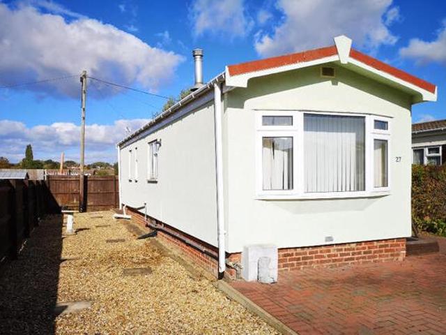House for sale in Stanford On Avon, Leicestershire