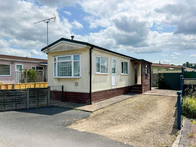 Park Home for sale in Westfields, Lower Bullingham